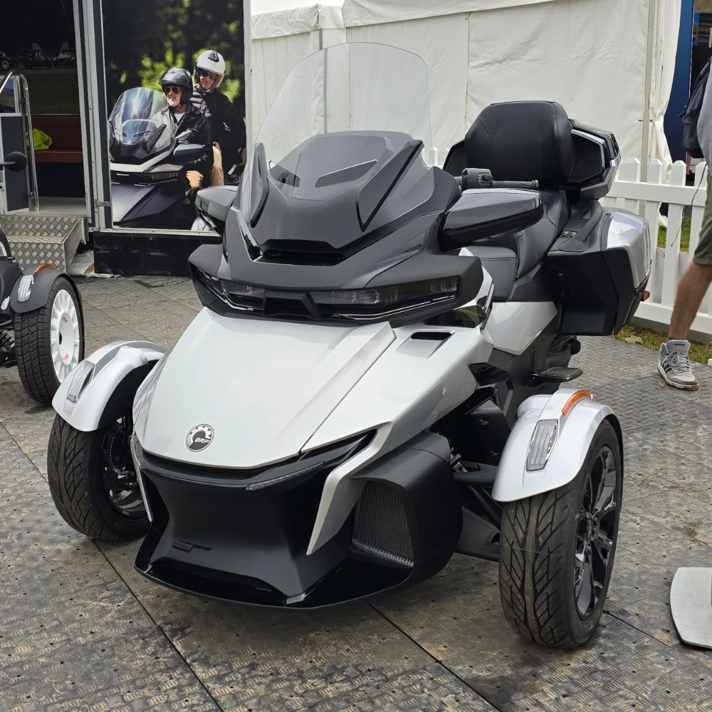 Can-Am Spyder RT (Motorrad-Trike)